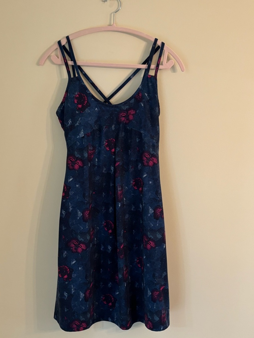Patagonia Garden City Sporty Athletic Dress in Blue Floral Size S